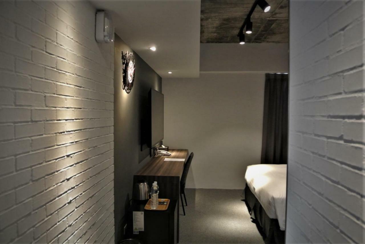 Doudian Ddinn Hotel Taichung Exterior photo