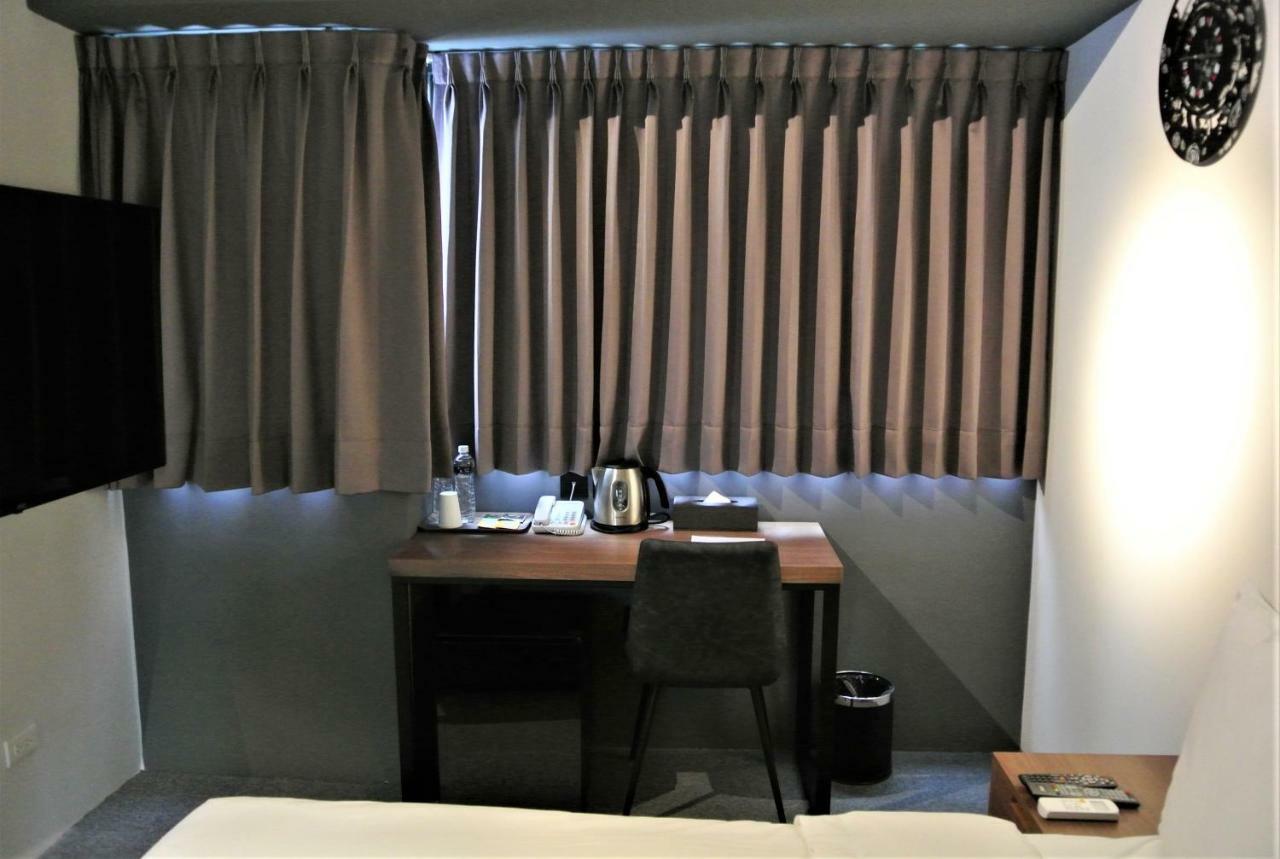 Doudian Ddinn Hotel Taichung Exterior photo